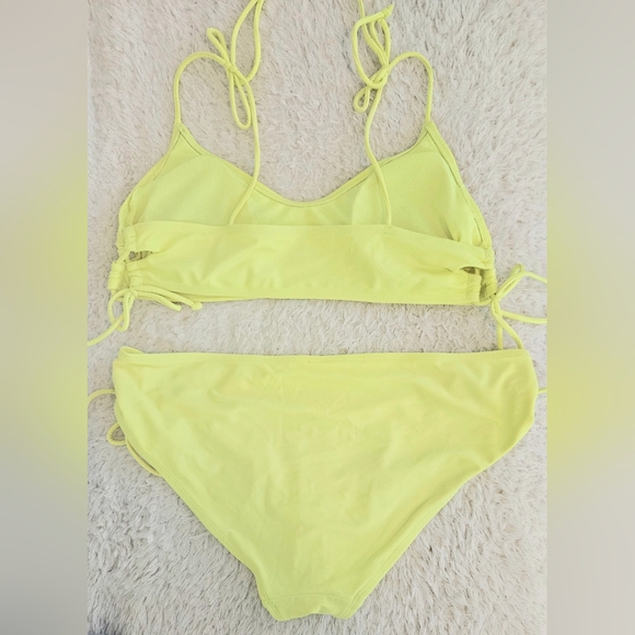 Bikini Set Adjustable sides XL - Picture 2 of 5